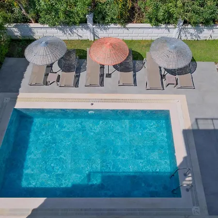 Calis 1 Villa *